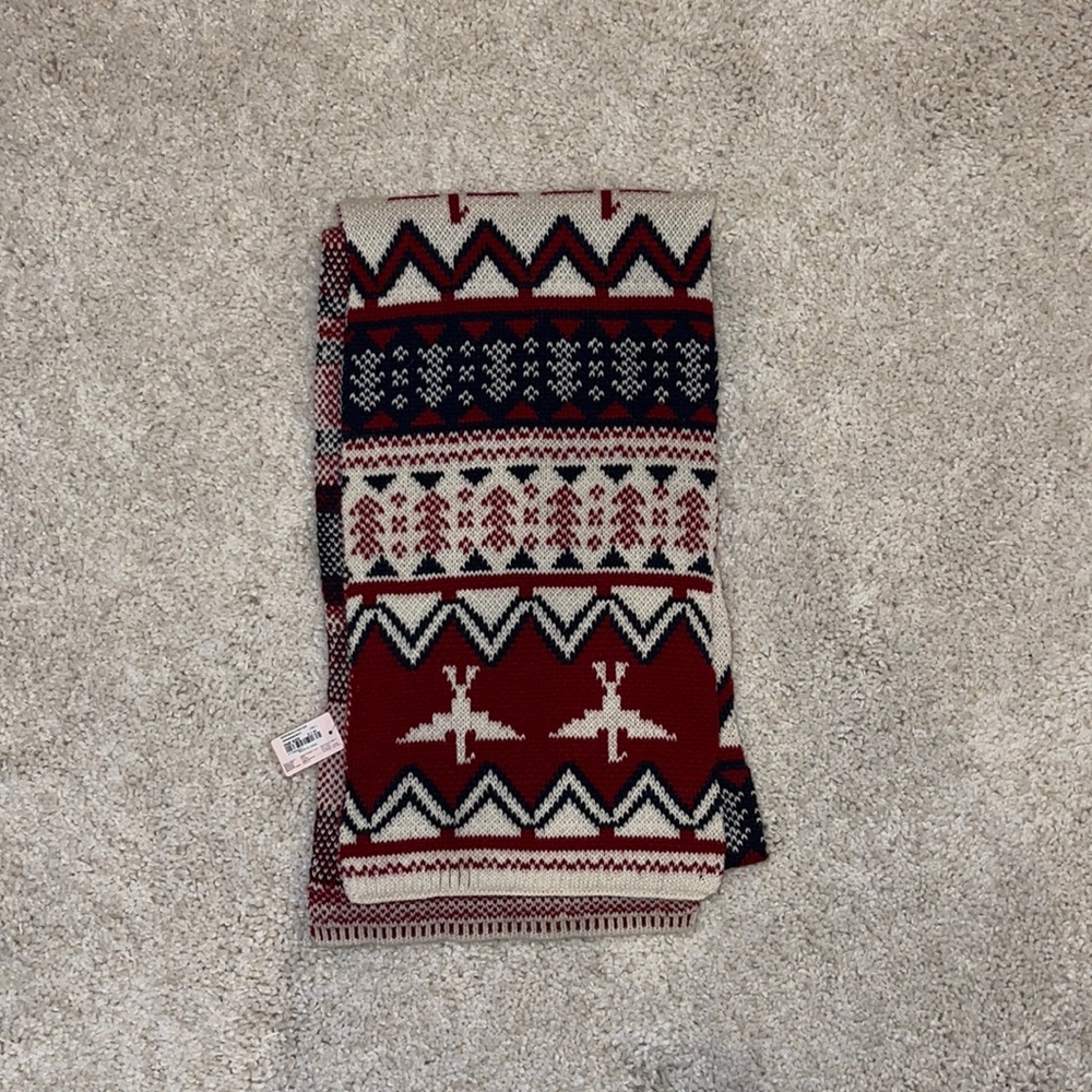 Forever 21 Scarf